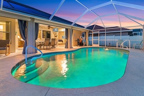 A heated pool - Southern exposure Pool, Gulf Access, - Villa Summer's Day - Roelens Vacations (Cape Coral)