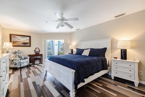 3 bedrooms, travel cot, WiFi, bed sheets - Southern exposure Pool, Gulf Access, - Villa Summer's Day - Roelens Vacations (Cape Coral)