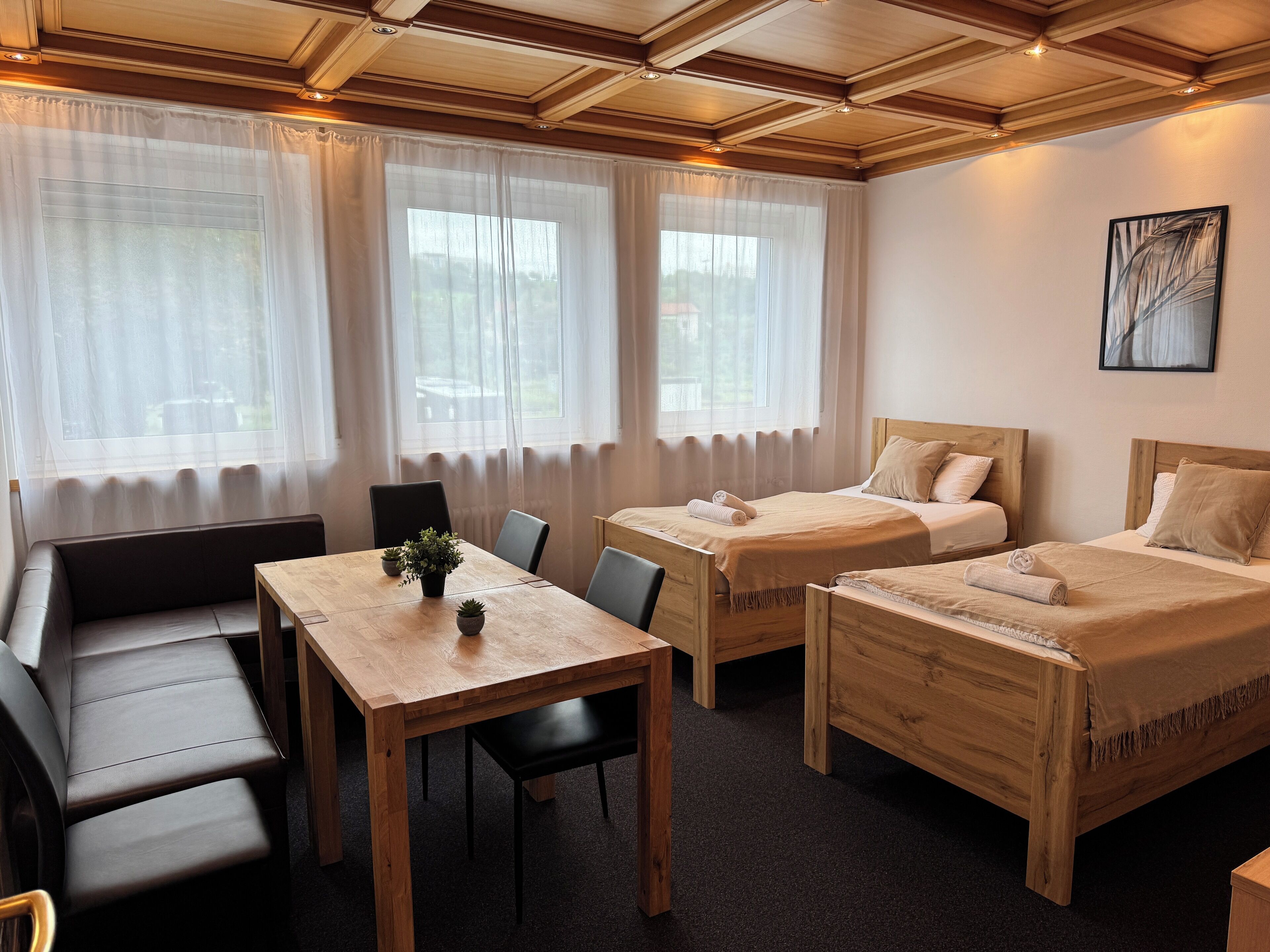 2 間睡房、熨斗/熨衫板、可攜式嬰兒床、免費 Wi-Fi