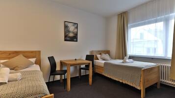 2 Schlafzimmer, Bügeleisen/Bügelbrett, Reisekinderbett, kostenloses WLAN