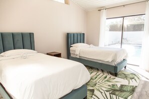 2 habitaciones, tabla de planchar con plancha y wifi gratis 