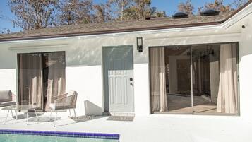 Ulkouima-allas, lämmitetty uima-allas