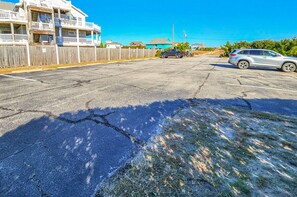 Property grounds - The Shore Life - 4 BR Beach Home w/Private Pool and Dogs Allowed (Southern Shores)