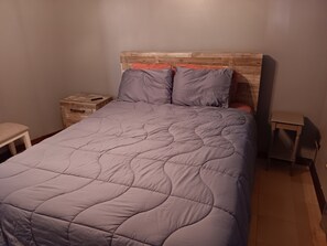 4 bedrooms, WiFi - Spacious 4 bedroom  vacation home (New Orleans)