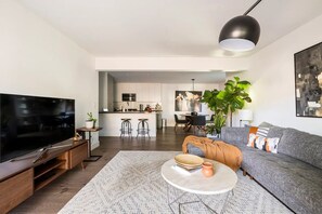 TV connectée, Netflix, services de streaming, écrans d'ordinateur