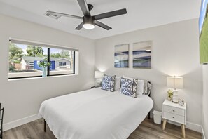 4 habitaciones, tabla de planchar con plancha y wifi gratis 