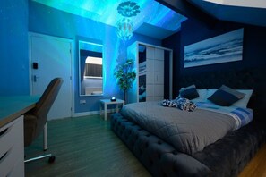 3 Schlafzimmer, Schreibtisch, Bügeleisen/Bügelbrett, WLAN