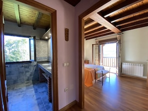 3 chambres, fer et planche Ă repasser, lit parapluie, Wi-Fi gratuit