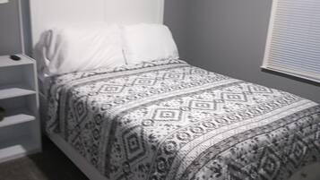 4 bedrooms, free WiFi, bed sheets
