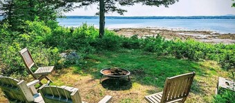 Waterfront House near Acadia, Private Beach