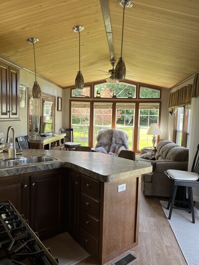 Private Beach Access - Secluded, wildlife setting