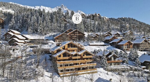 Magnifique appartement 8 pers Meribel Centre et bain nordique sur la terrasse