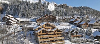 Magnificent 8-person Meribel Centre apartment with Nordic bath on terrace