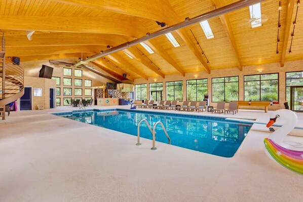 Piscine couverte, piscine chauffée