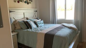 2 bedrooms, WiFi, bed sheets