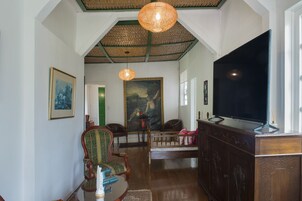 Decoración personalizada y wifi gratis 