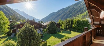 Village des Oursons C Near Grands Montets | Argentière Chamonix, Argentière (Chamonix), France