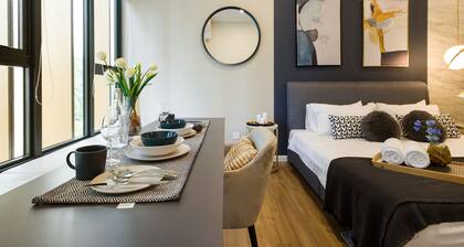 Ceylonz Suites Kuala Lumpur, Roam