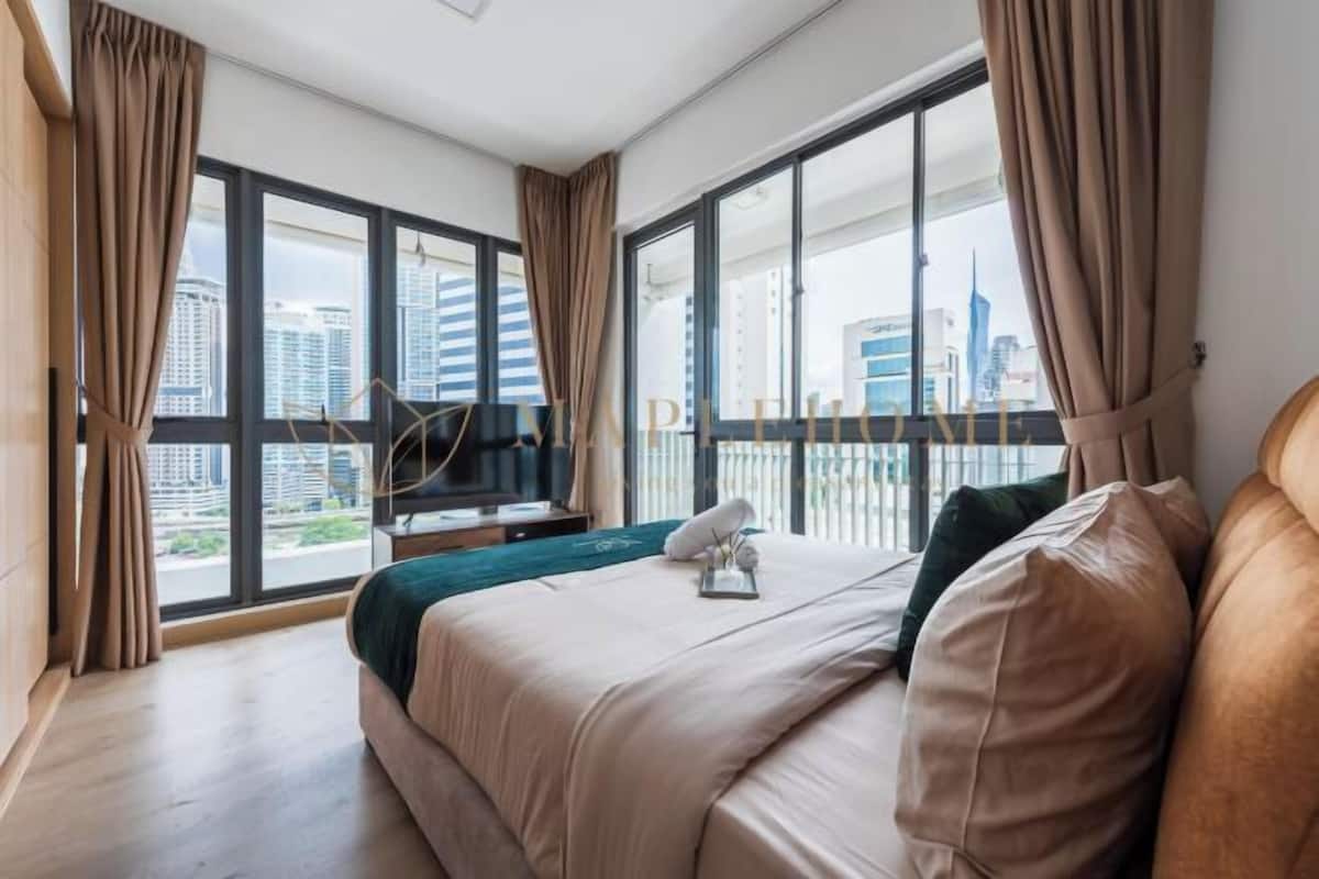 1 bedroom, premium bedding, desk, iron/ironing board