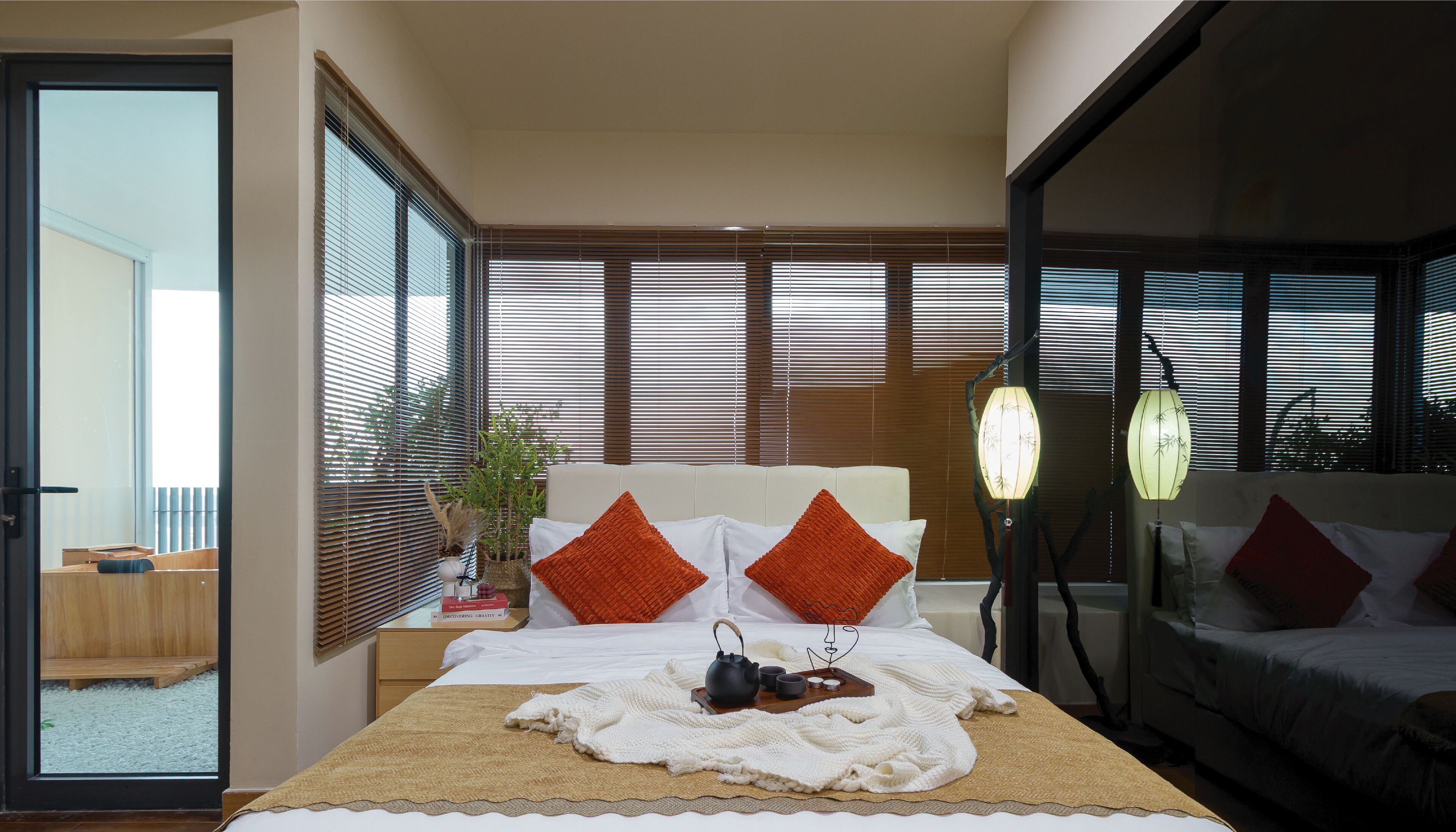 Penthouse Khas | Seprai premium, meja kerja, setrika/meja setrika, dan Wi-Fi gratis