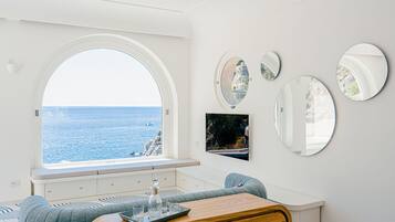 Smart-TV og stereoanlegg