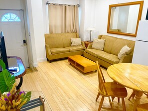 Standard Room | Living area - Hostel rooms  (Baltimore)