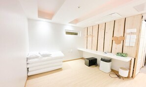 Economy Ondol | Individuell dekoriert, individuell eingerichtet, WLAN, Bettwäsche