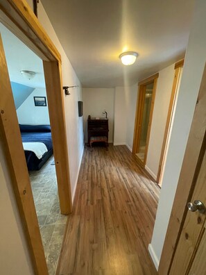 4 chambres, accès au Wi-Fi (inclus), literie fournie
