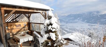 Two chalets with sauna with fantastic mountain panorama