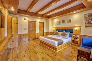 Habitación de lujo | 1 dormitorio, sábanas de algodón egipcio, ropa de cama de alta calidad