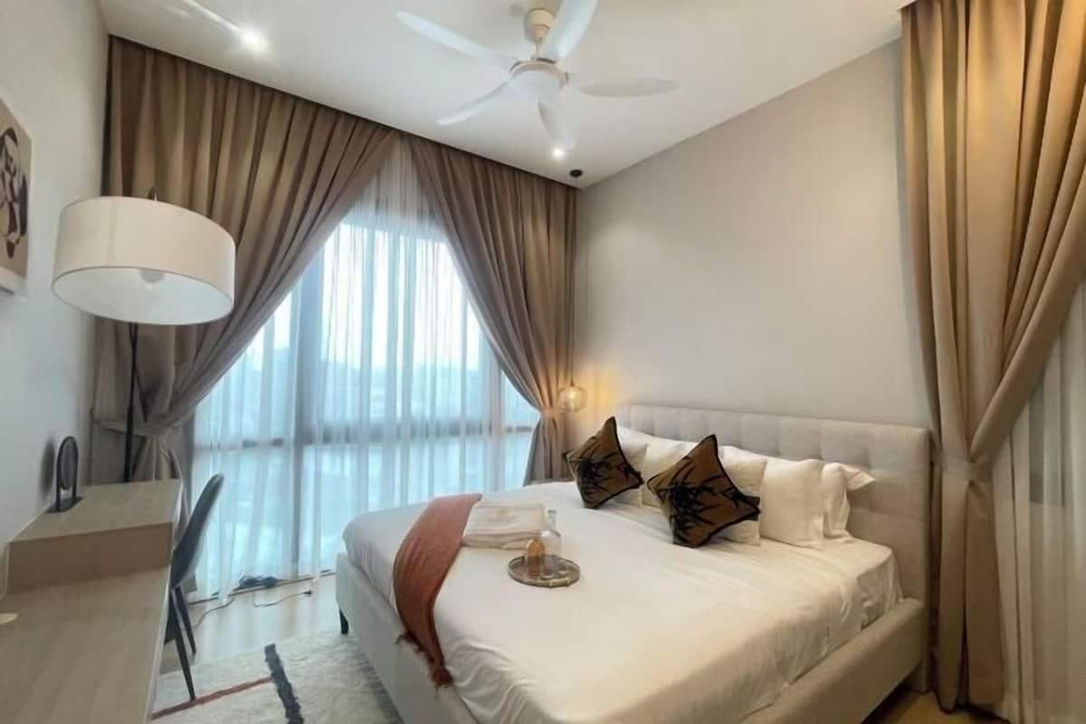 2 bedrooms, desk, laptop workspace, iron/ironing board