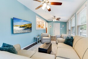 Unclassified image, 2 of 50, button