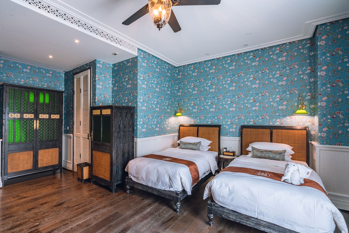 Standard Garden View Twin | Minibar, in-room safe, individually decorated, individually furnished