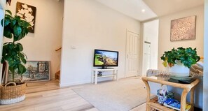 Smart TV, books