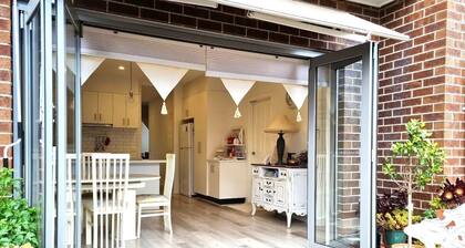 2 bedroom & 2 bathroom comfortable townhouse