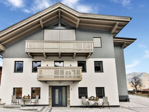 Apartment | Exterior