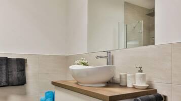 Apartment | Bathroom