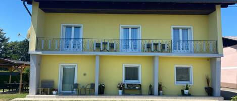 Apartment | Exterior