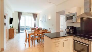 Apartment | Private kitchen