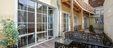 Apartment | Balcony