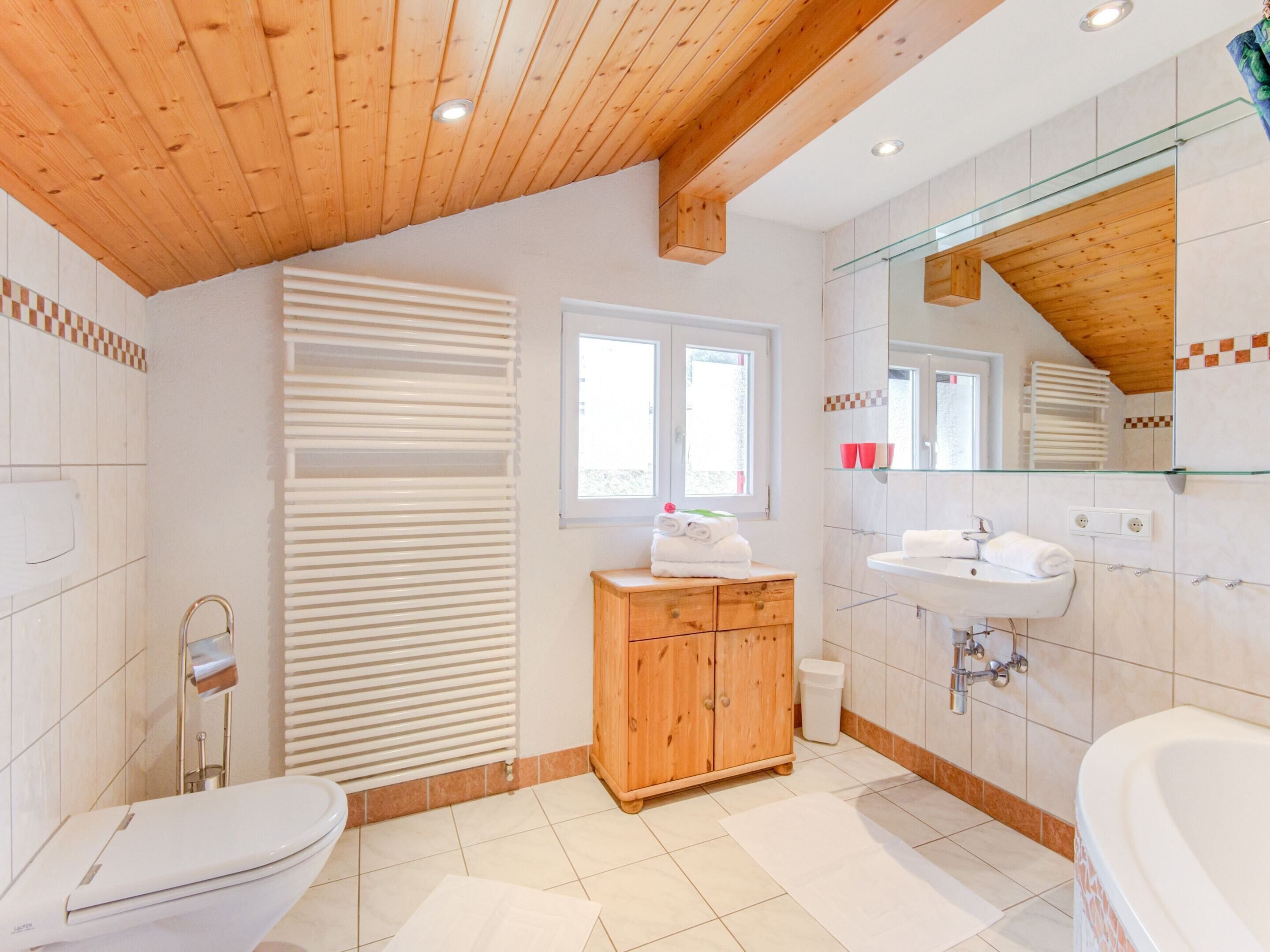 Apartment | Badezimmer