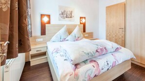 Ảnh chưa phân loại, 5 trong số 75 ảnh, nút