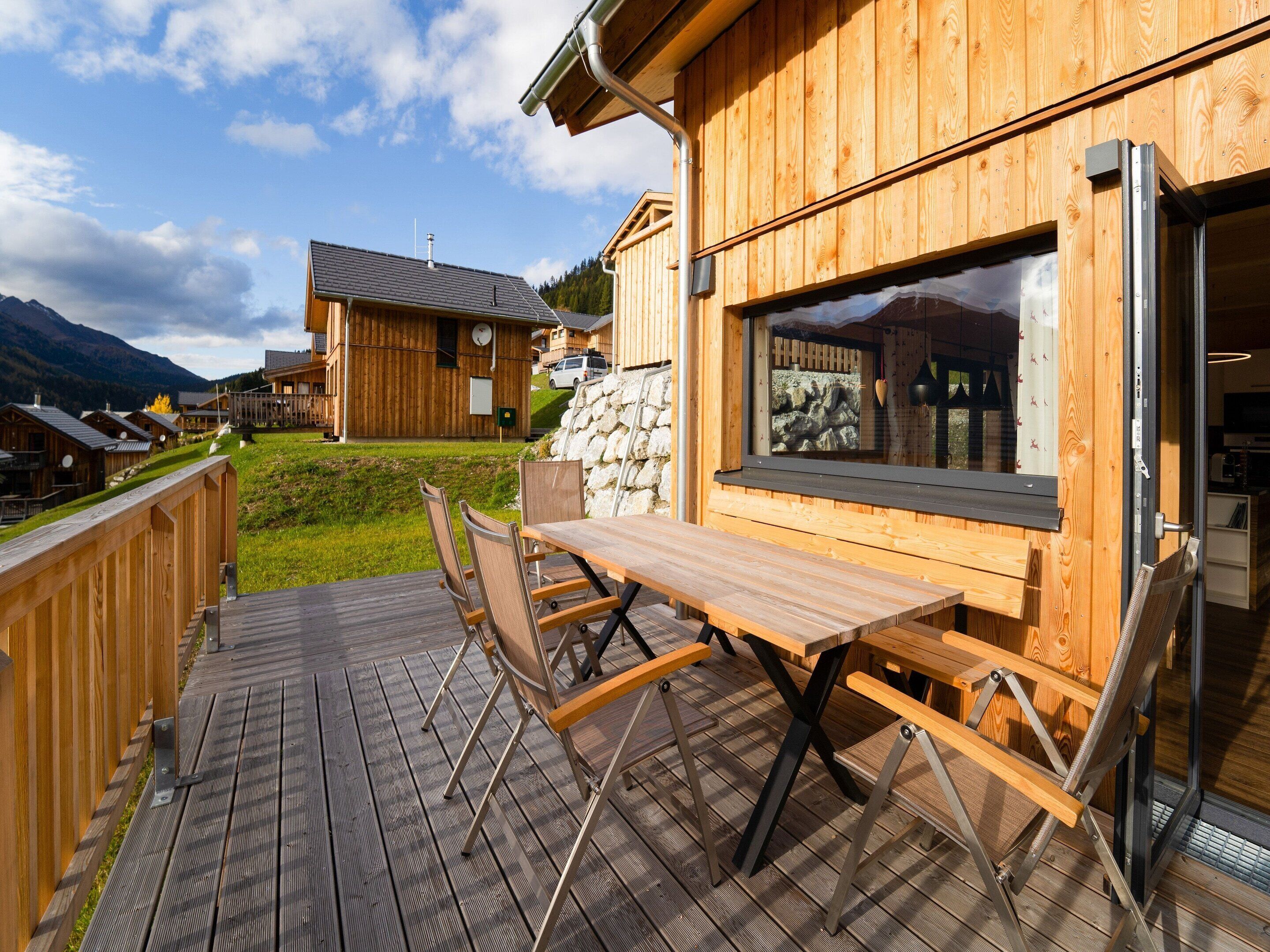 Chalet | Balcony