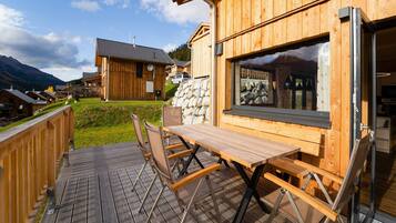 Chalet | Balcony