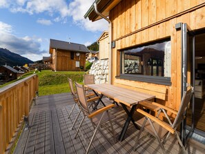 Chalet | Balcony - Chalet in Hohentauern Near Ski Lift (Hohentauern)