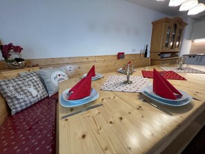 House | Dining - Alpine House in Prebl Near Klippitztorl Ski Area (Wolfsberg)