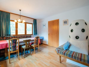 House | Living room