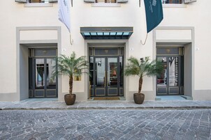 Facciata della struttura