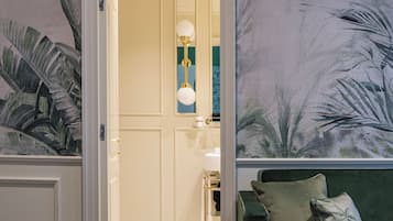 1 habitación, ropa de cama de alta calidad y minibar