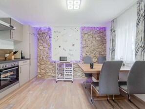 Lägenhet | Restauranger